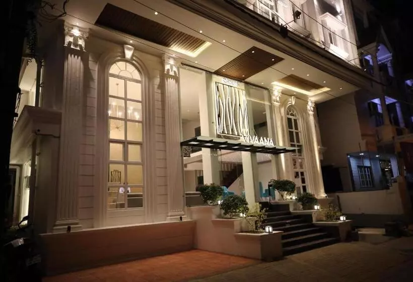 Hotel Livaana
