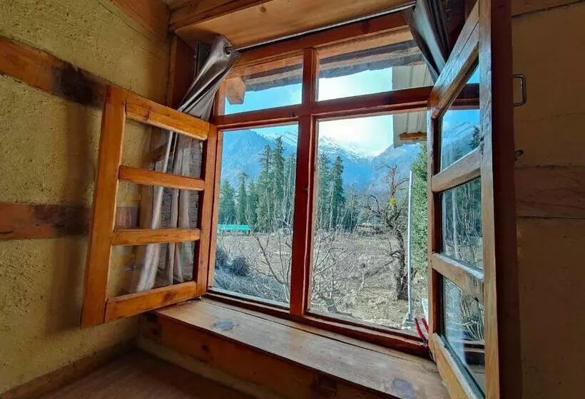 ペンション Yalakhom