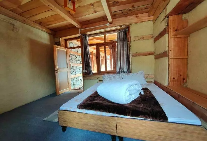 ペンション Yalakhom