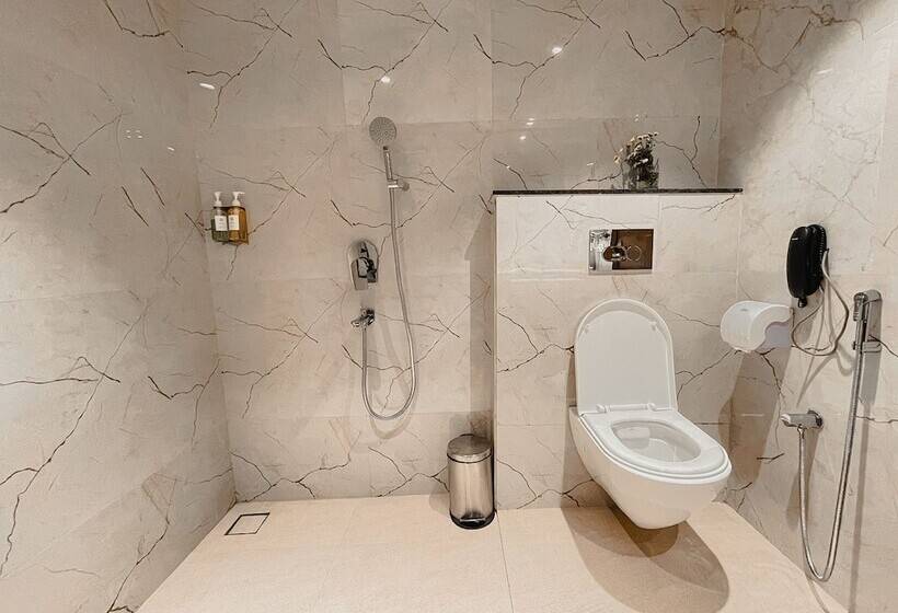 Playotel Premier Vijay Nagar