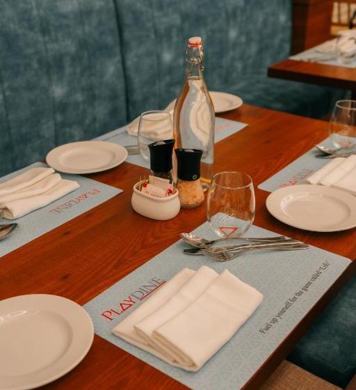 Playotel Premier Vijay Nagar