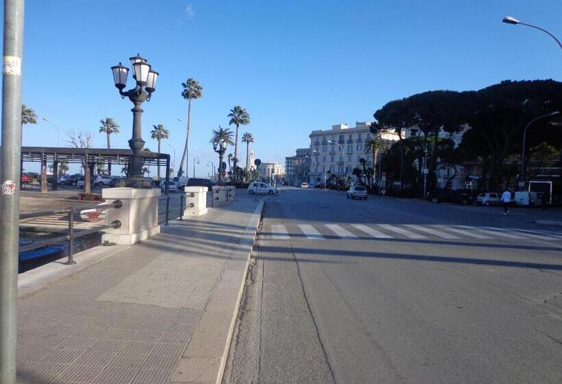 تختخواب و صبحانه Tresca Charme Luxury Rooms