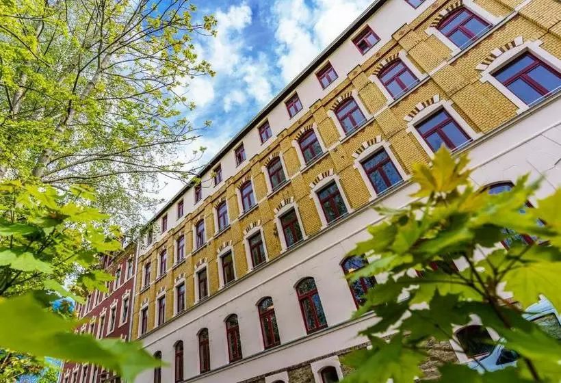 Und Hostel Gleisbett