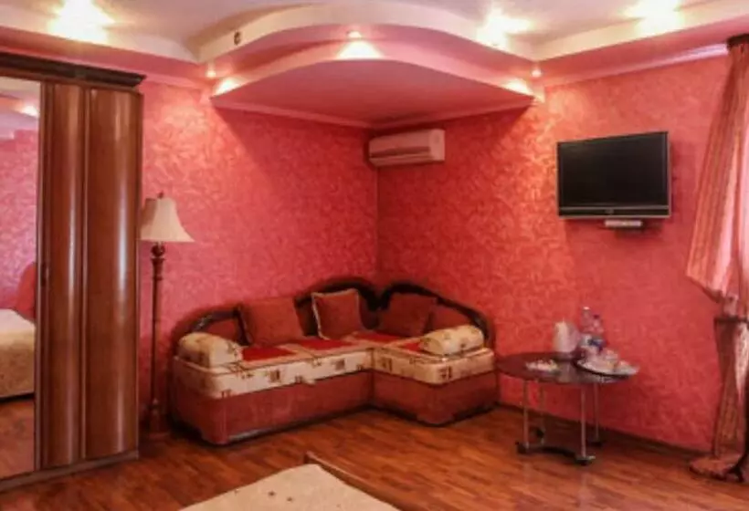 Hotelli гостинний маєток