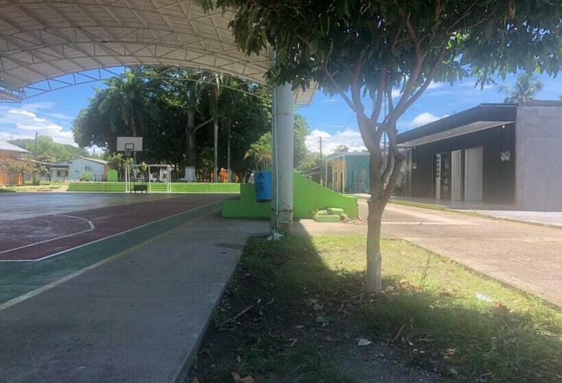 فندق Casa Del Parque