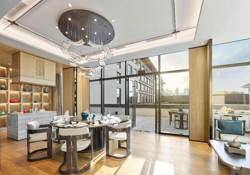 Отель Doubletree By Hilton Beijing Badaling