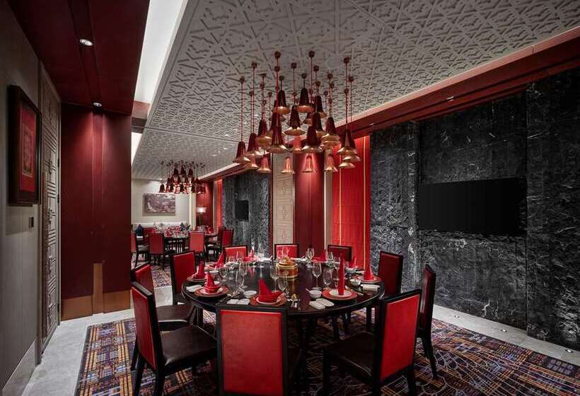 فندق Hilton Shigatse