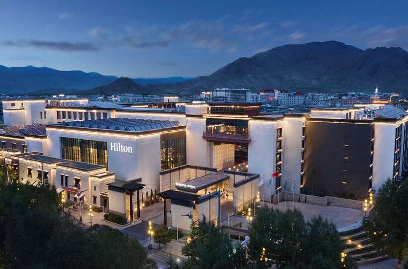 فندق Hilton Shigatse