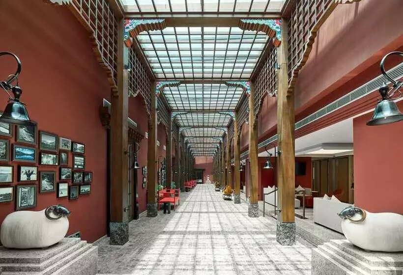 ホテル Hilton Shigatse