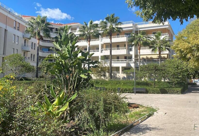 هتل Indigo Cagnes Sur Mer, An Ihg