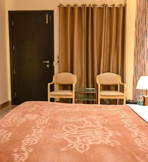 בית מלון כפרי Shamyana