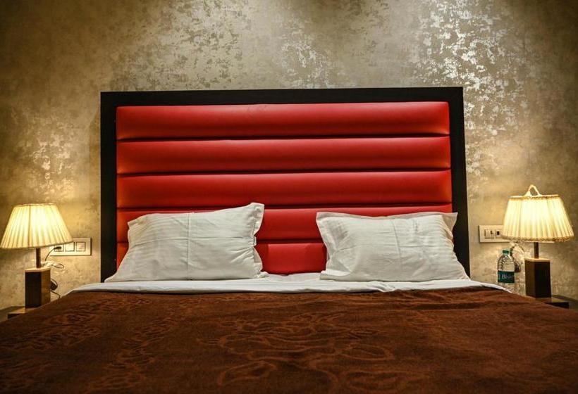 בית מלון כפרי Shamyana