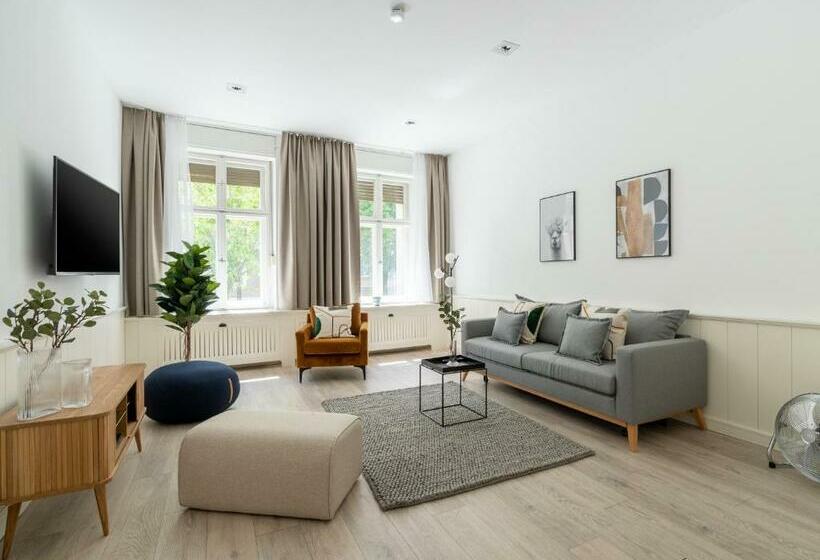 Limehome Berlin Lottumstraße 4