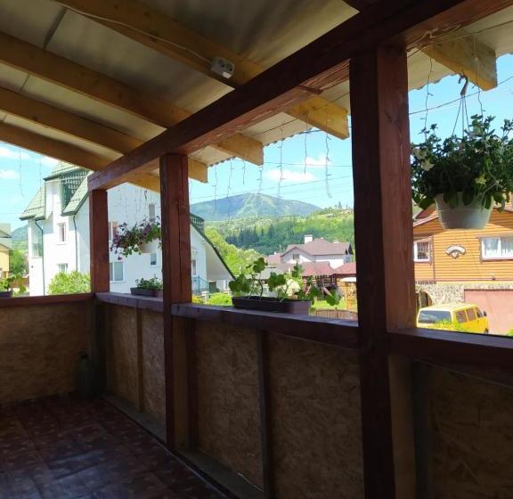 פנסיון Good House