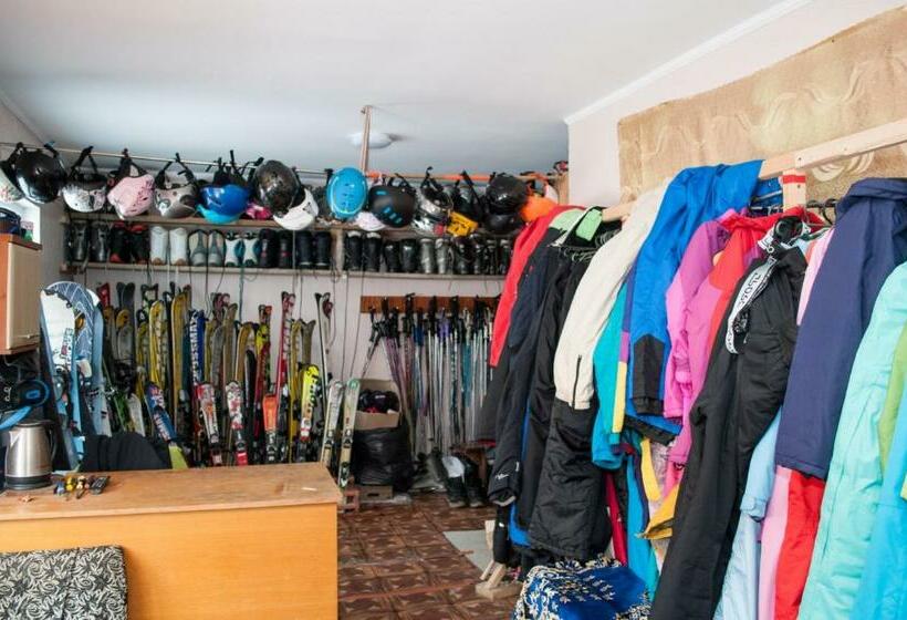 פנסיון Good House