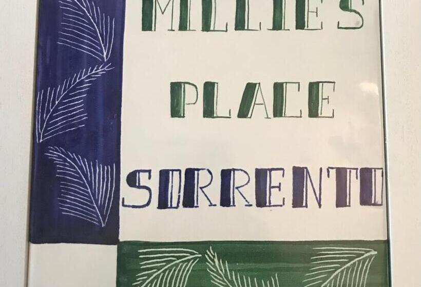 ペンション Millie S Place Sorrento