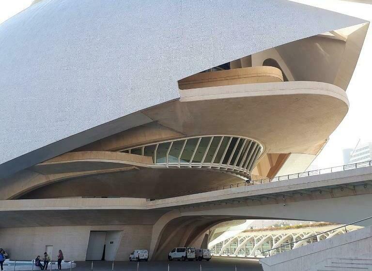 بنسيون Room In Guest Room Twin Room In Valencia With Private Bathroom And Large Terrace For Pets