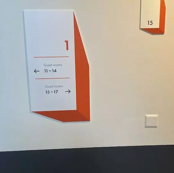 Easyhotel Zürich Limmatplatz