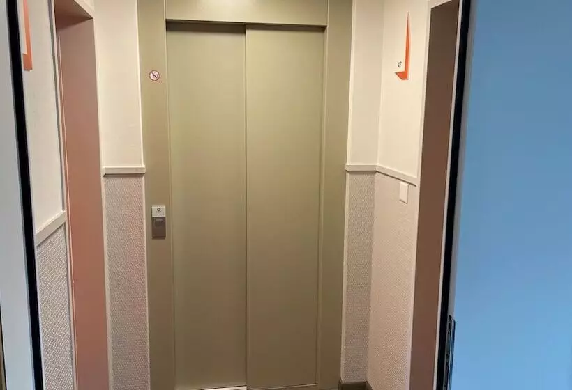 Easyhotel Zürich Limmatplatz