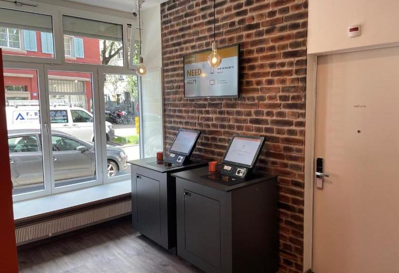 Easyhotel Zürich Limmatplatz