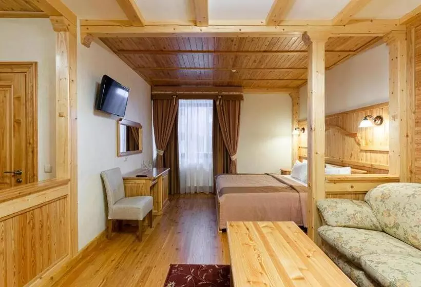 Hotelli Ganz Ski Lift 5