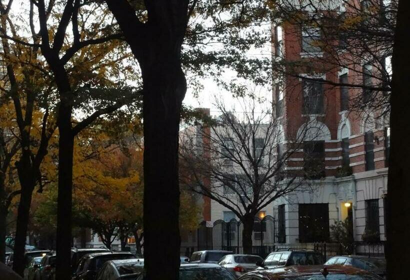 בית מלון כפרי The Gallery House