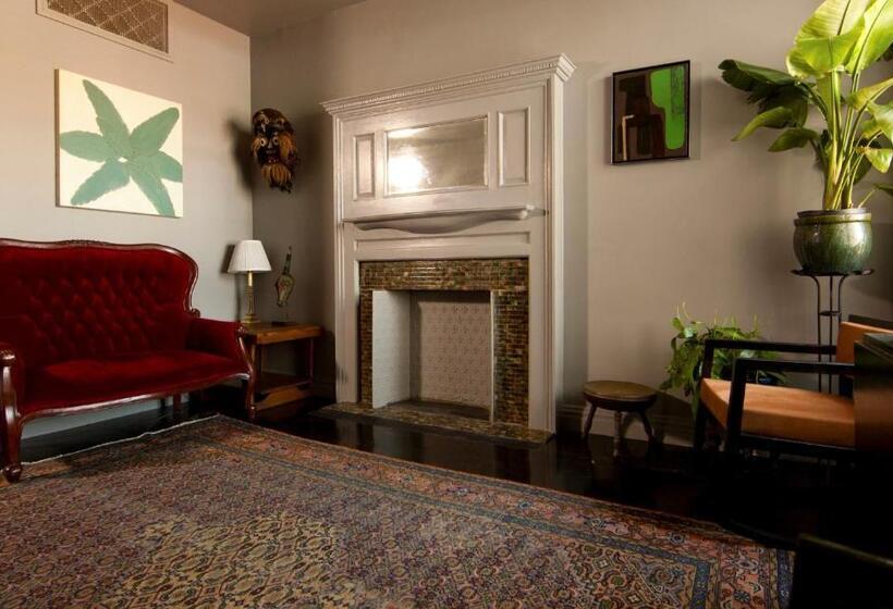 בית מלון כפרי The Gallery House