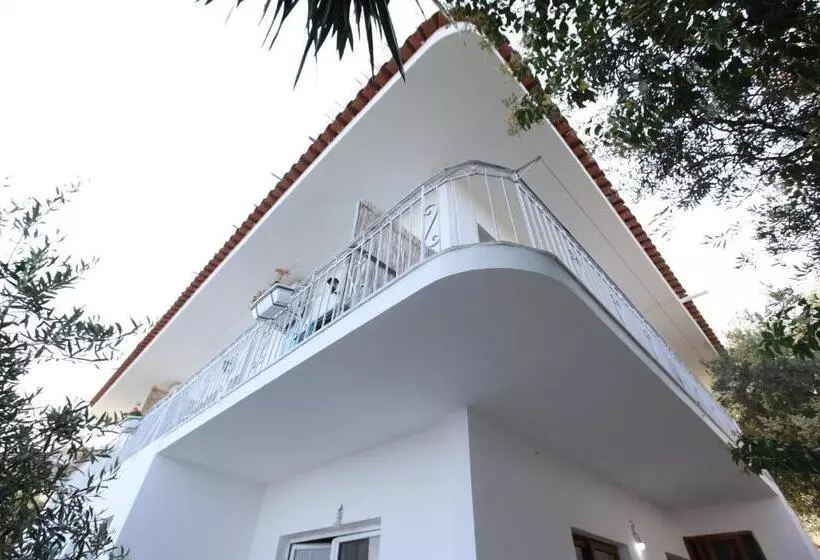 Majatalo Vila Asidanu