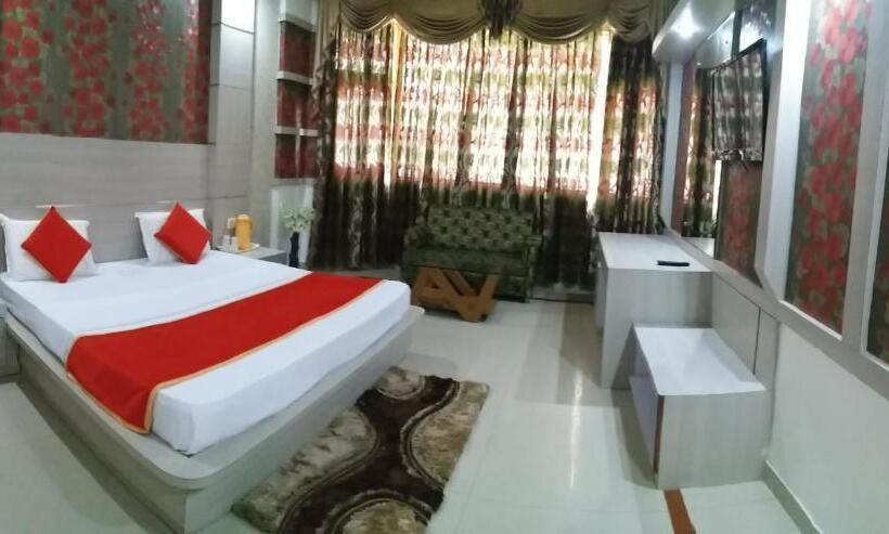 فندق Bhawani International