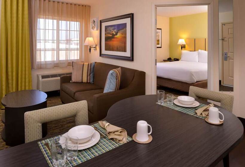 호텔 Candlewood Suites Bloomington, An Ihg