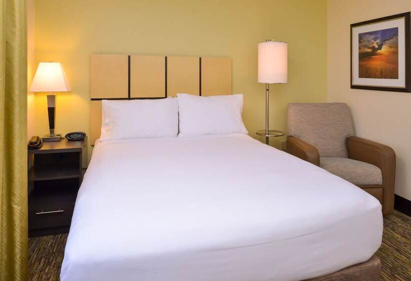 호텔 Candlewood Suites Bloomington, An Ihg