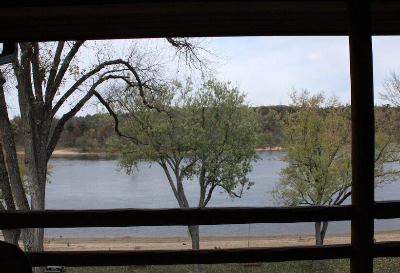 Отель Cedar Lodge And Settlement