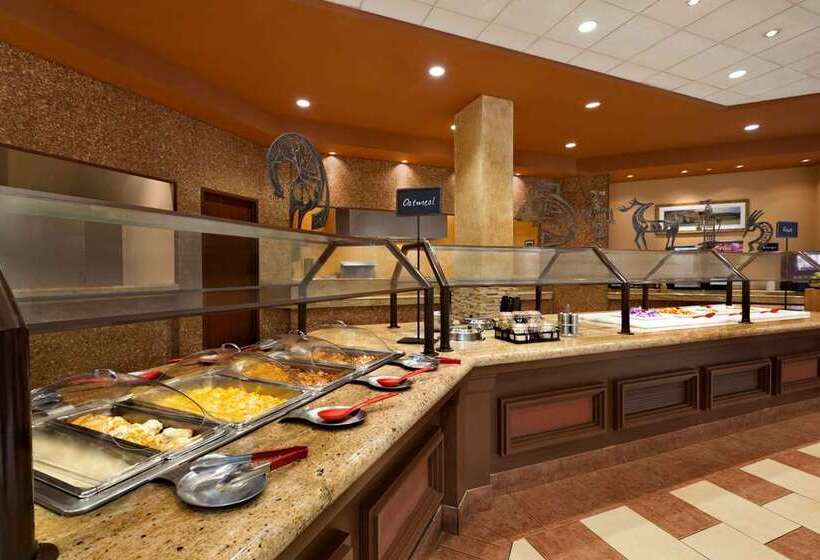هتل Embassy Suites By Hilton Albuquerque