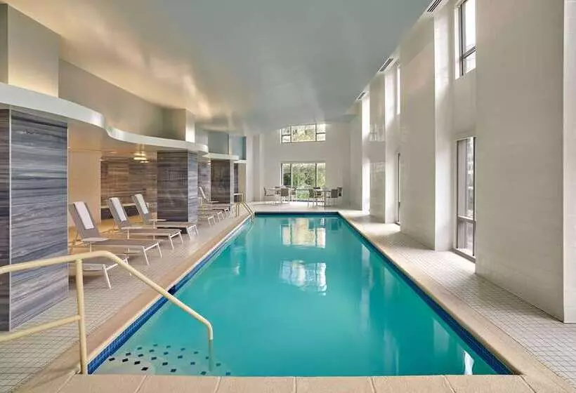 Hotel Embassy Suites By Hilton Washington D.c. – Convention Center