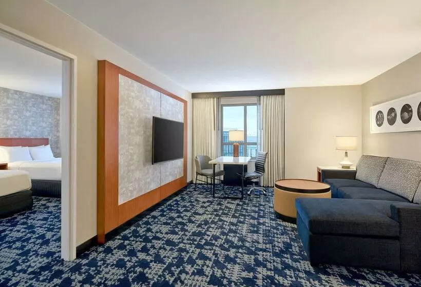 Hotel Embassy Suites By Hilton Washington D.c. – Convention Center