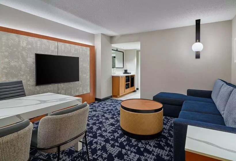 Hotel Embassy Suites By Hilton Washington D.c. – Convention Center