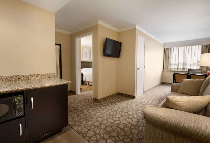 בית מלון כפרי Embassy Suites Los Angeles Glendale