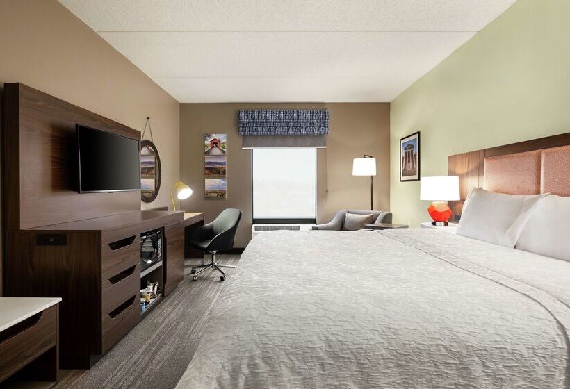 호텔 Hampton Inn & Suites Frederick Fort Detrick
