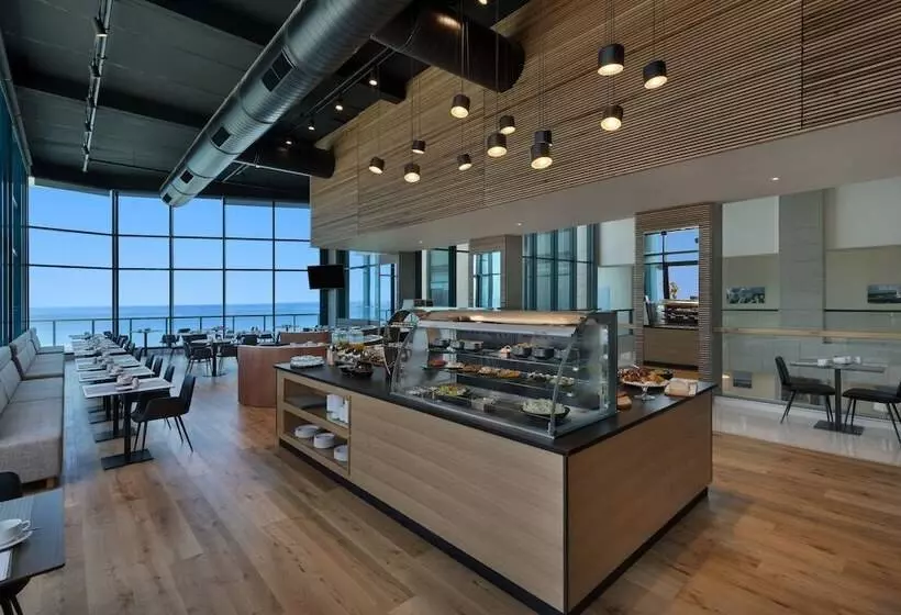 Hotel Herbert Samuel Okeanos Suites Herzilya