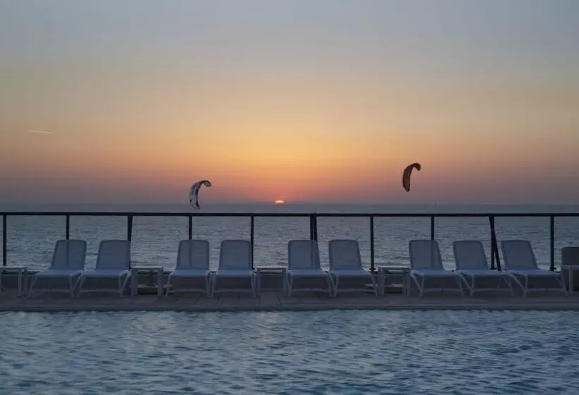 Hotel Herbert Samuel Okeanos Suites Herzilya