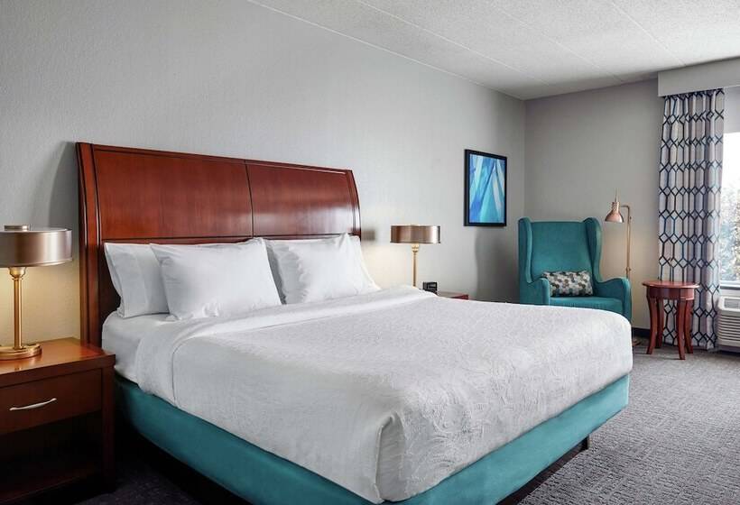 בית מלון כפרי Hilton Garden Inn Allentown West