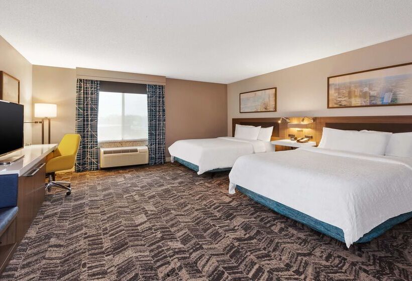 호텔 Hilton Garden Inn Minneapolis Maple Grove