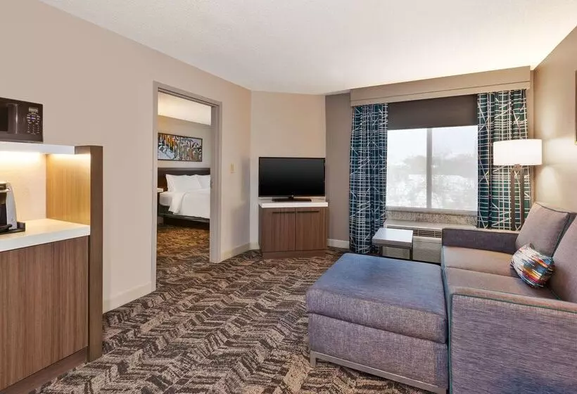ホテル Hilton Garden Inn Minneapolis Maple Grove