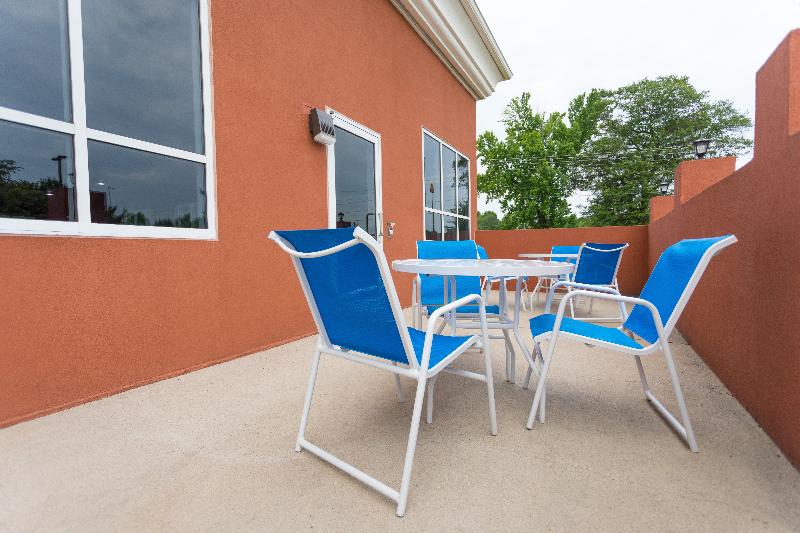 Holiday Inn Express Hotel & Suites Athens By Ihg