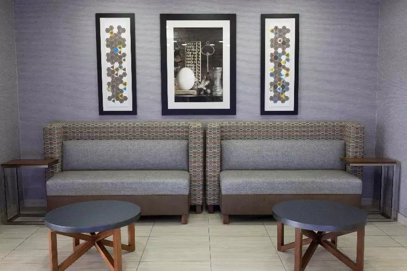 Holiday Inn Express Hotel & Suites Athens By Ihg