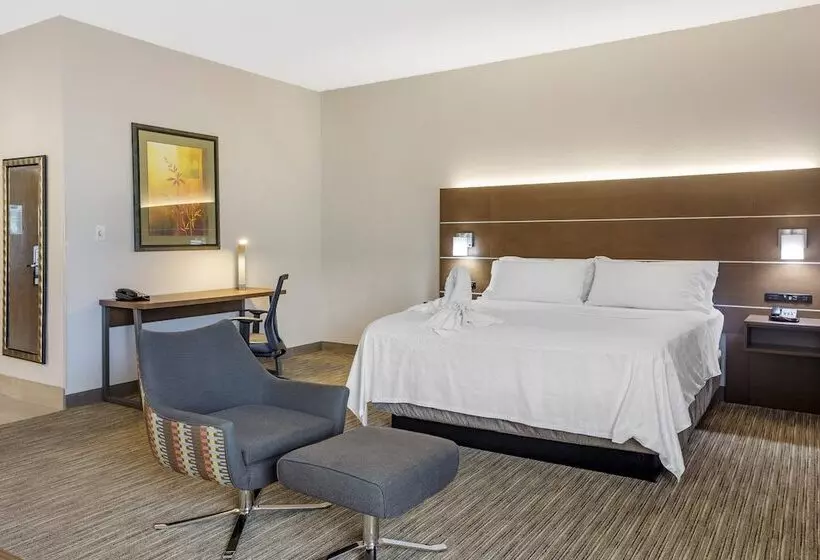 هتل Holiday Inn Express Branson  Green Mountain Drive, An Ihg