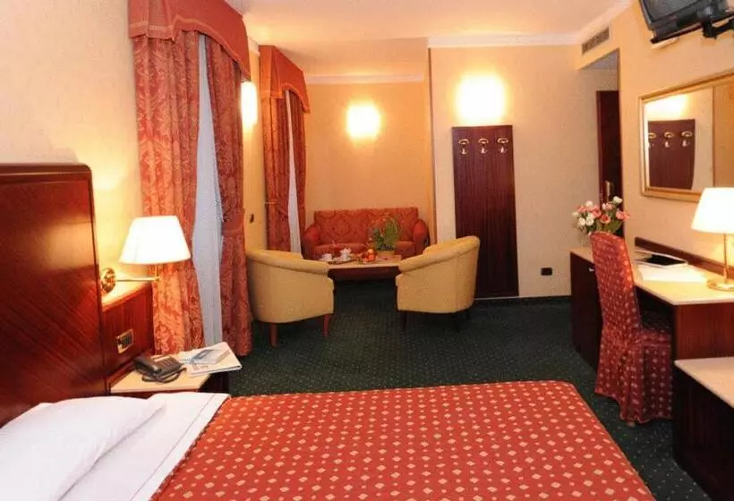 ホテル La Spia D'italia