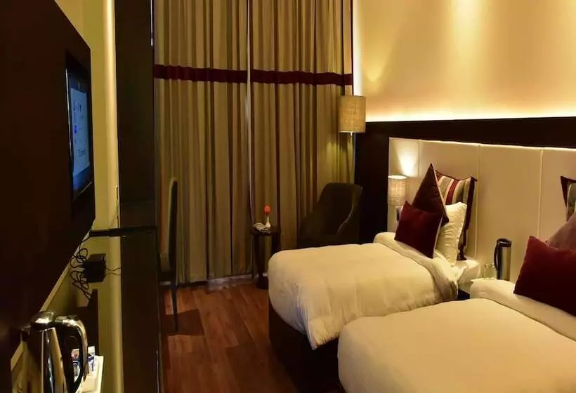 酒店 Marigold Sarovar Portico Shimla