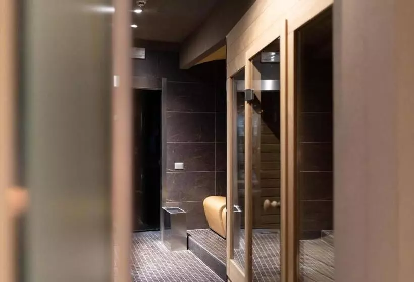 Отель Atmosfere Milano Marittima