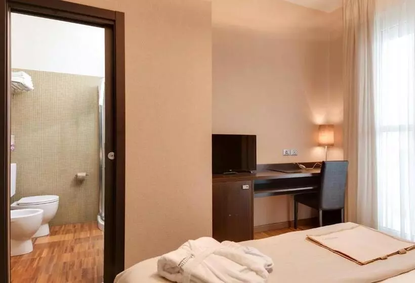 Отель Atmosfere Milano Marittima